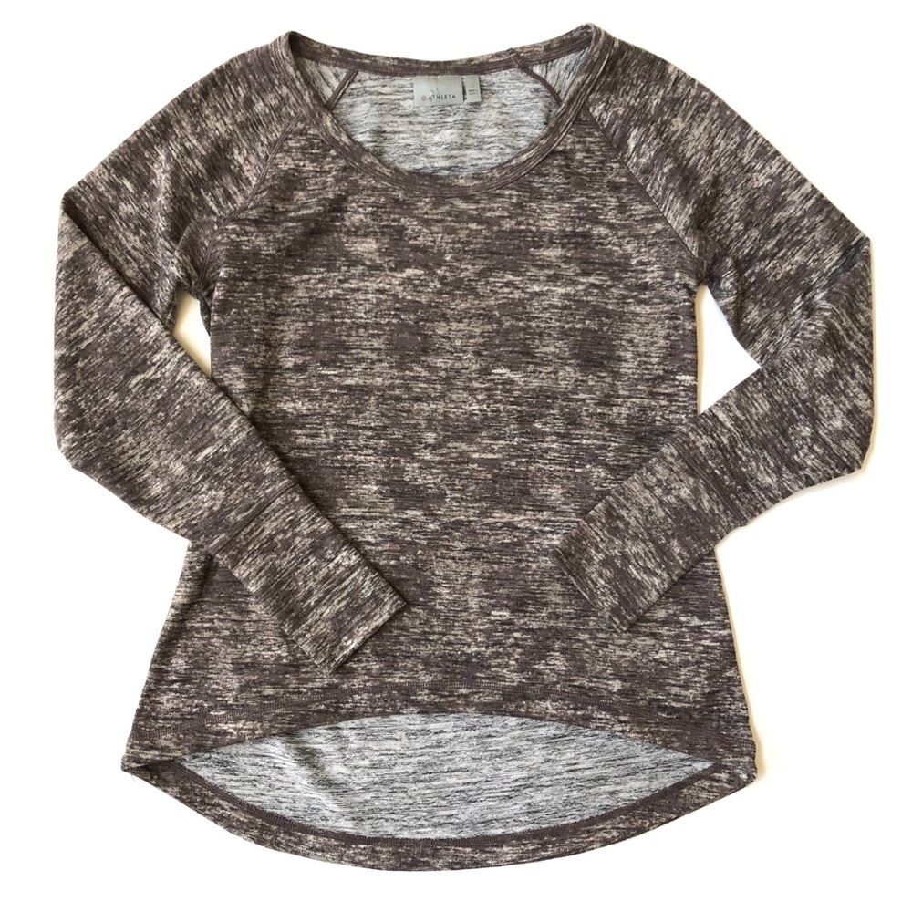 Athleta No Sweatin It shark bite top sweatshirt